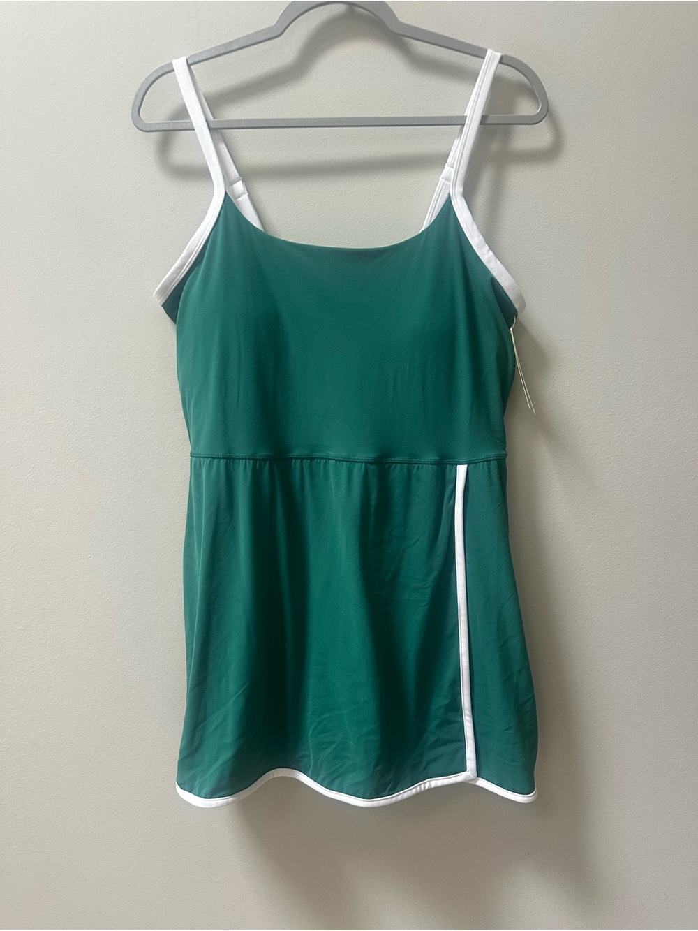 Green Athletic dress/skort NWT